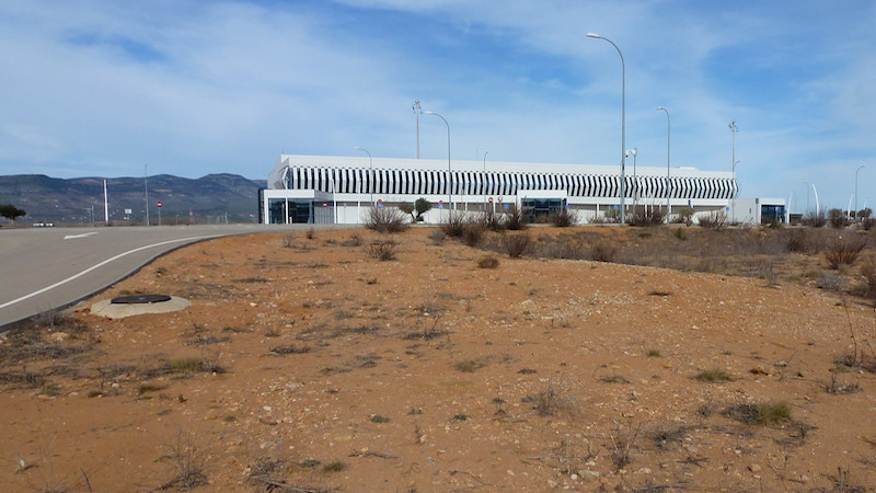 Illustration for article titled Las imágenes más desoladoras de aeropuertos abandonados